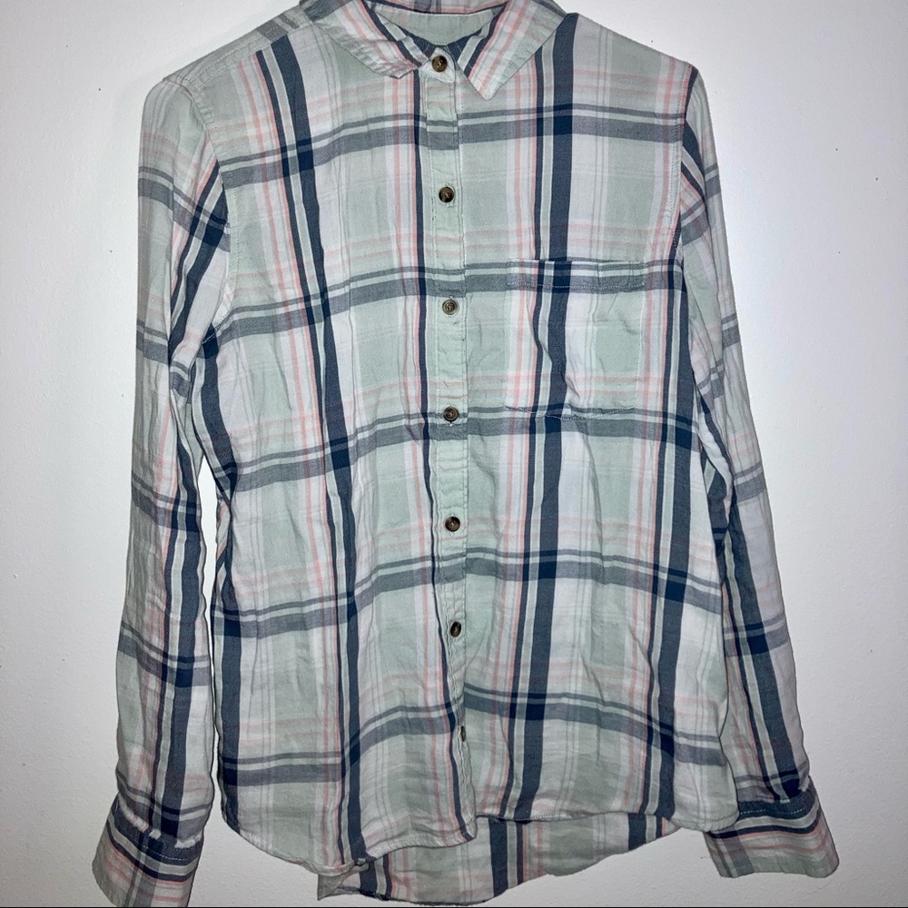 So, Favorite Shirt. Size M.
